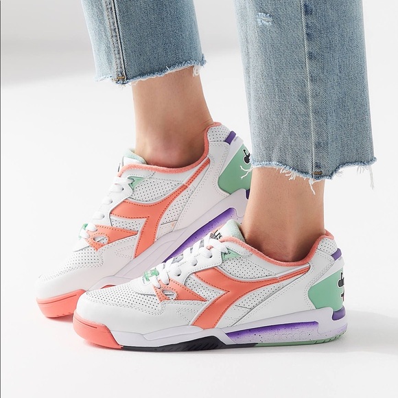 Diadora Sneakers x Urban Outfitters - Picture 2 of 4